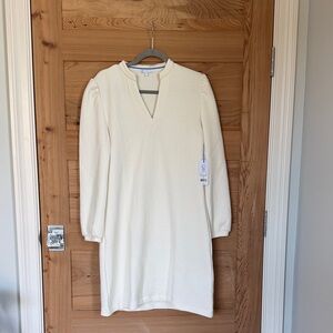 Southern Tide Cream Knit Top with Blue Accents